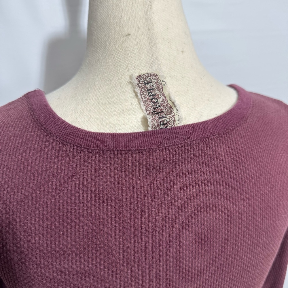 Free People • Crafty Lace Cuff Long Sleeve Thermal Top Burgundy S - Picture 7 of 12